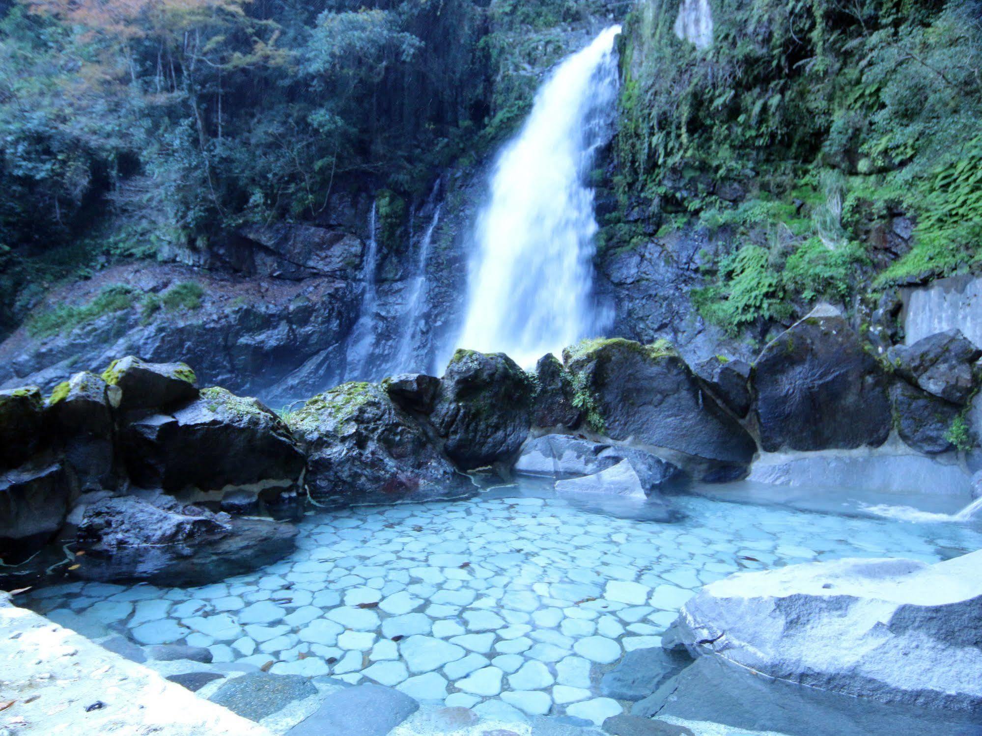 大滝温泉 天城荘 3* 河津町